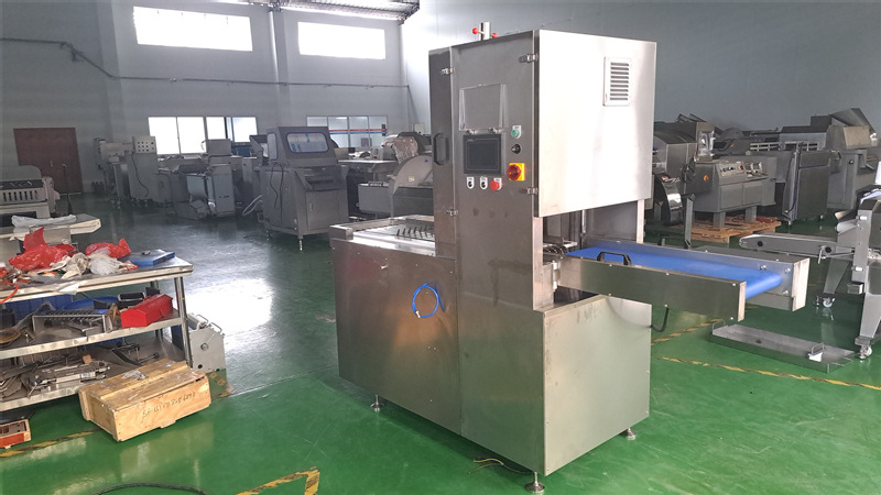 -18℃牛羊骨凍肉為什么都用多鋸條鋸骨機(jī)切你？